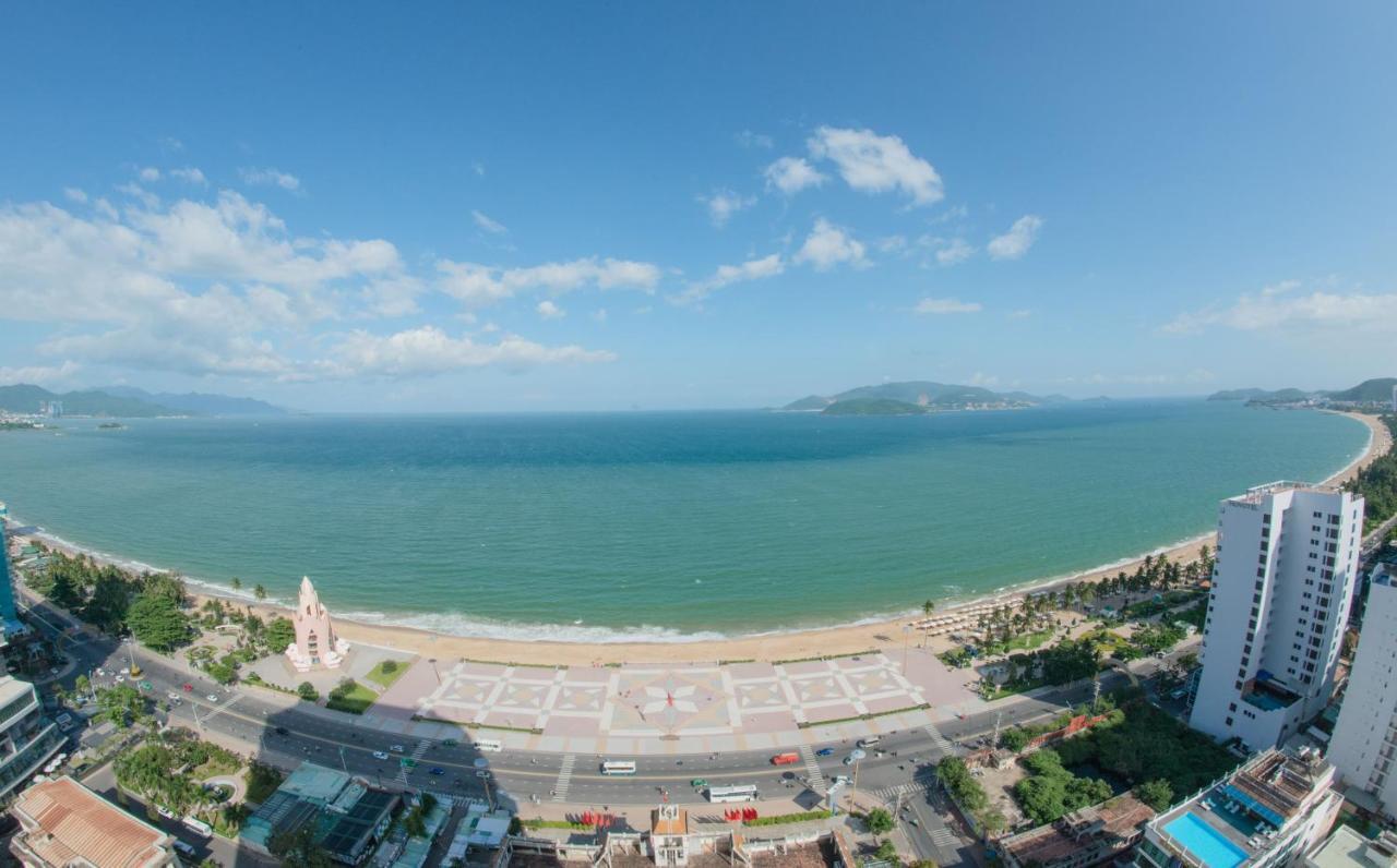 Panorama Nha Trang Star Beach Exterior photo