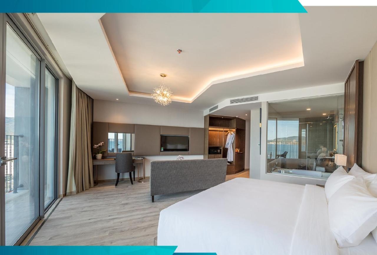 Panorama Nha Trang Star Beach Exterior photo